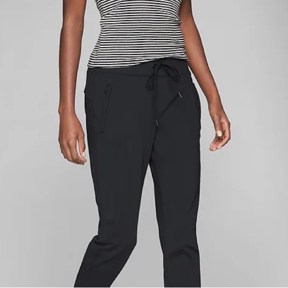 Athleta Black Women's Jogger Pants with Pockets Size 0